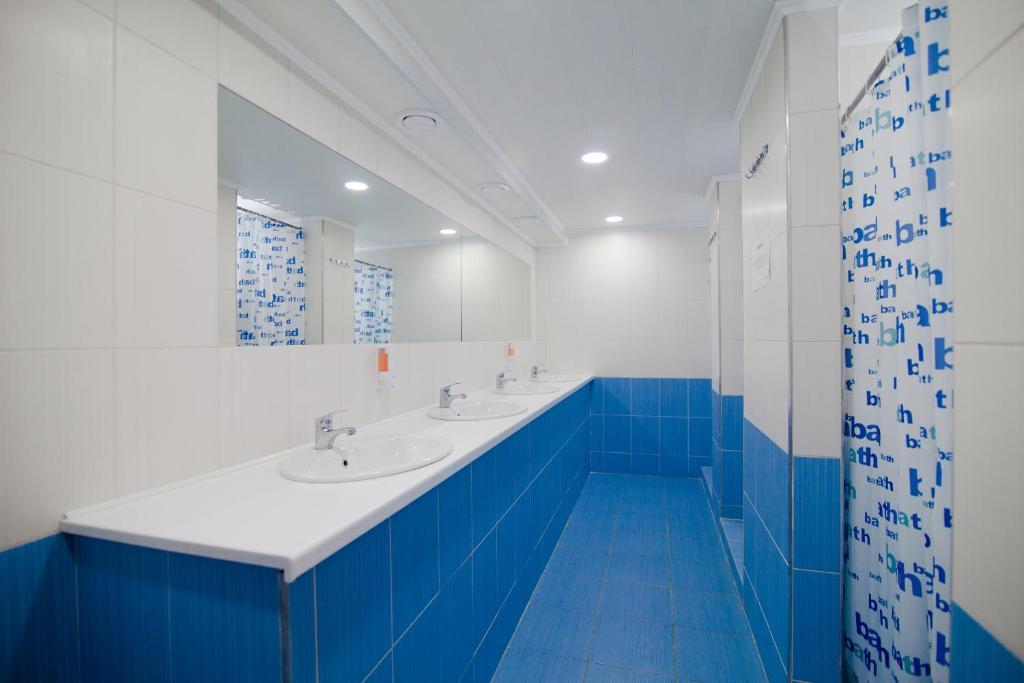 Gar'Is Hostel קייב חדר תמונה
